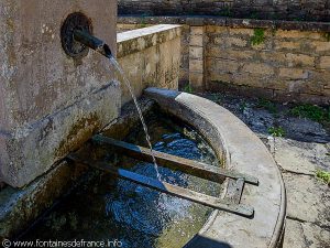 La Fontaine du lavoir-abreuvoir